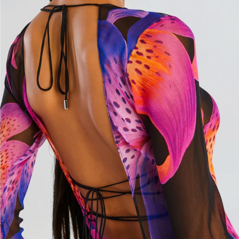 Retrofête VIENNA SILK DRESS coverup / dress - worn once - Picture 4 of 13